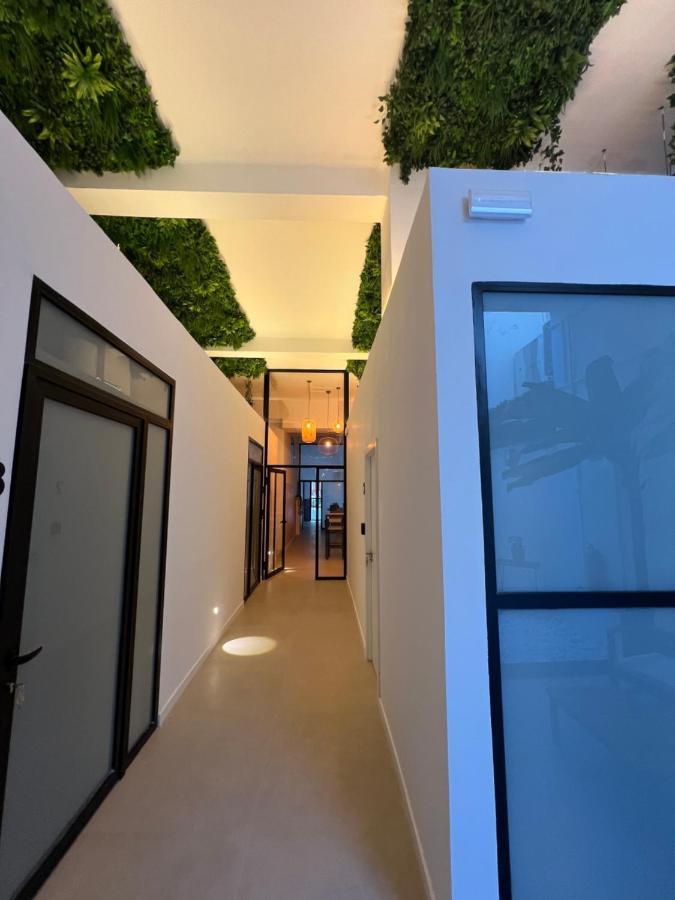 Nina Mala Otel Valensiya Dış mekan fotoğraf