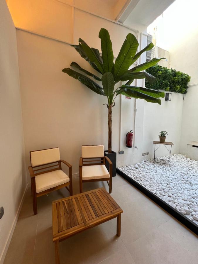 Nina Mala Otel Valensiya Dış mekan fotoğraf