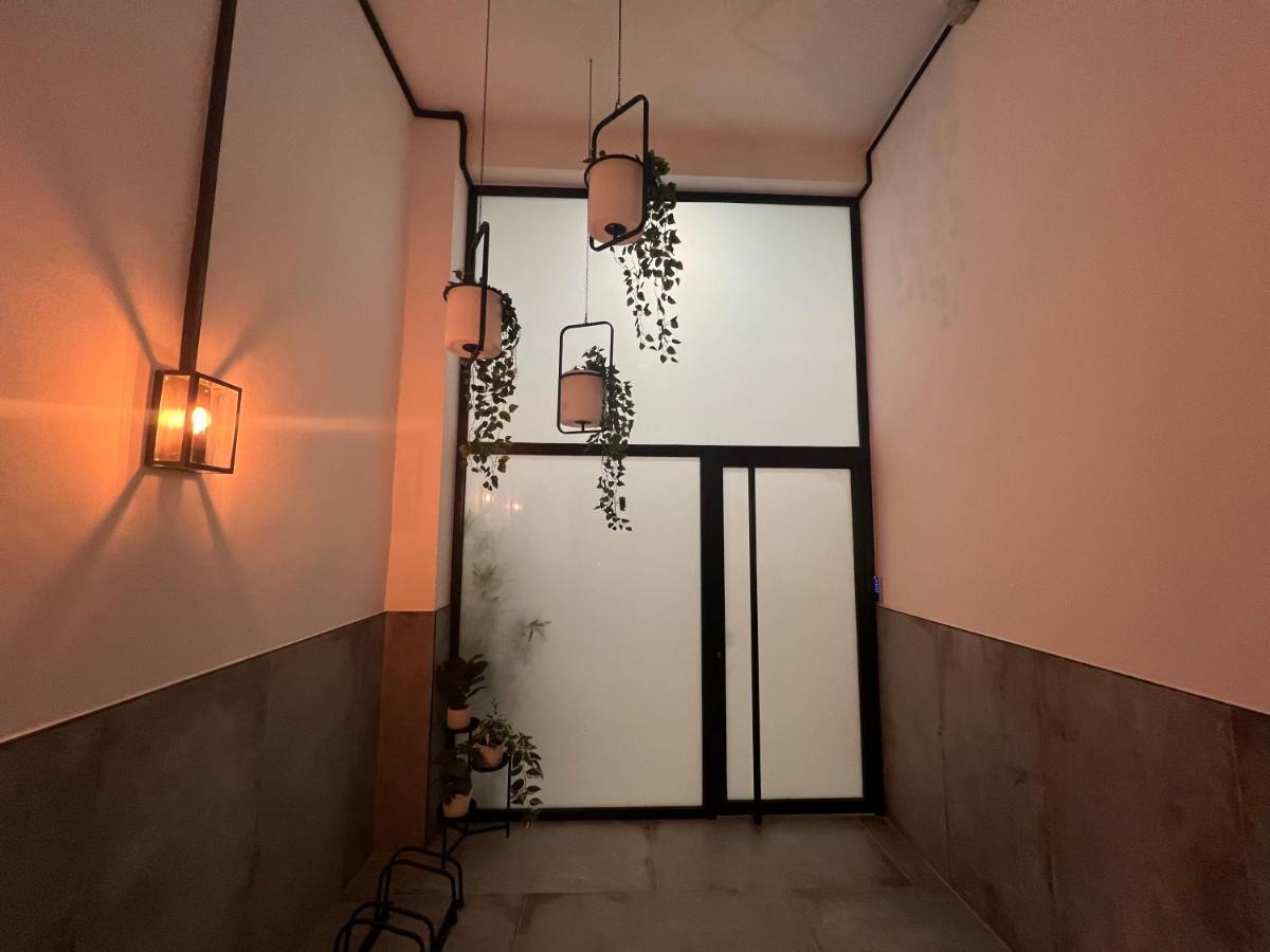 Nina Mala Otel Valensiya Dış mekan fotoğraf