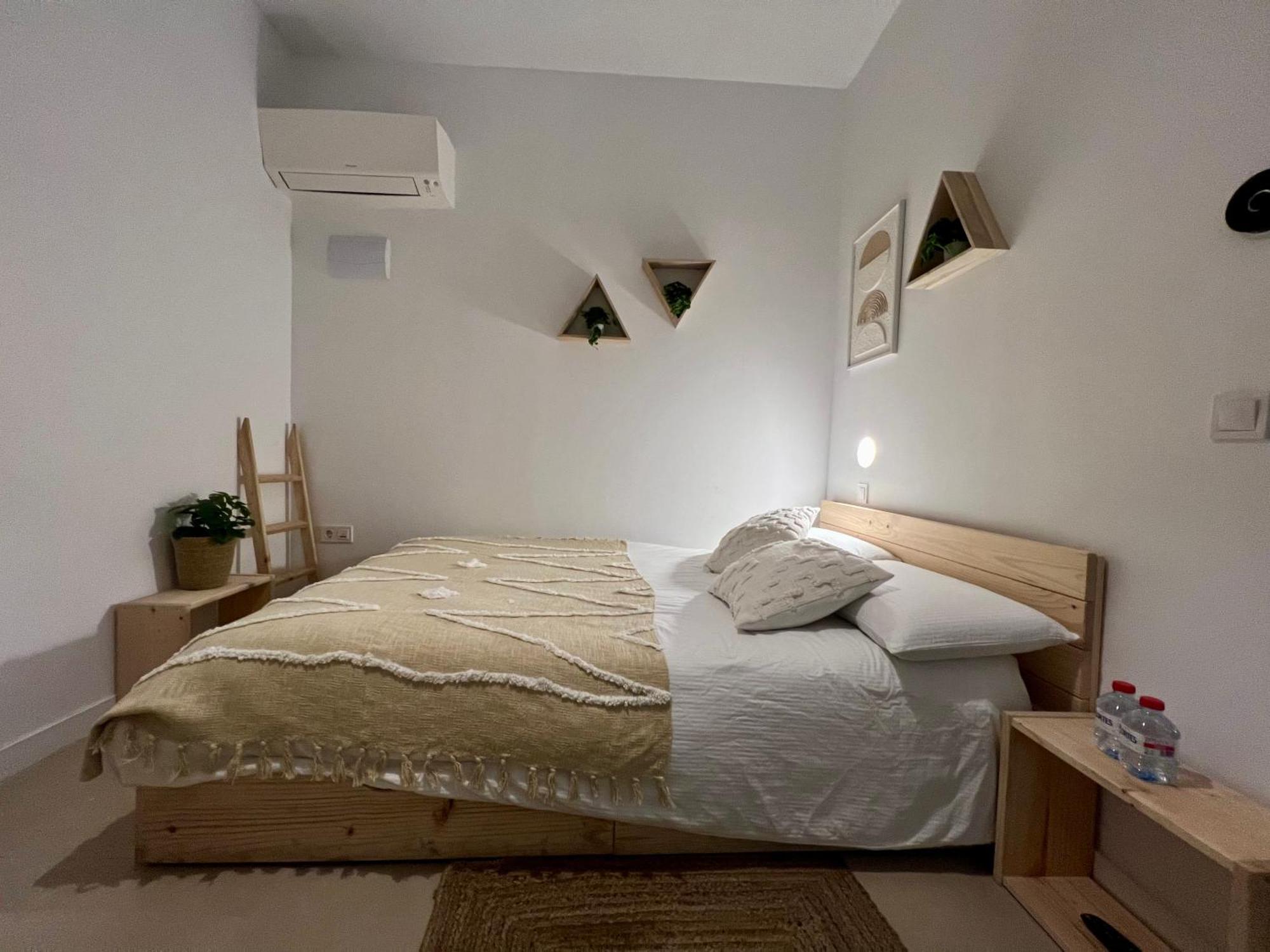 Nina Mala Otel Valensiya Dış mekan fotoğraf